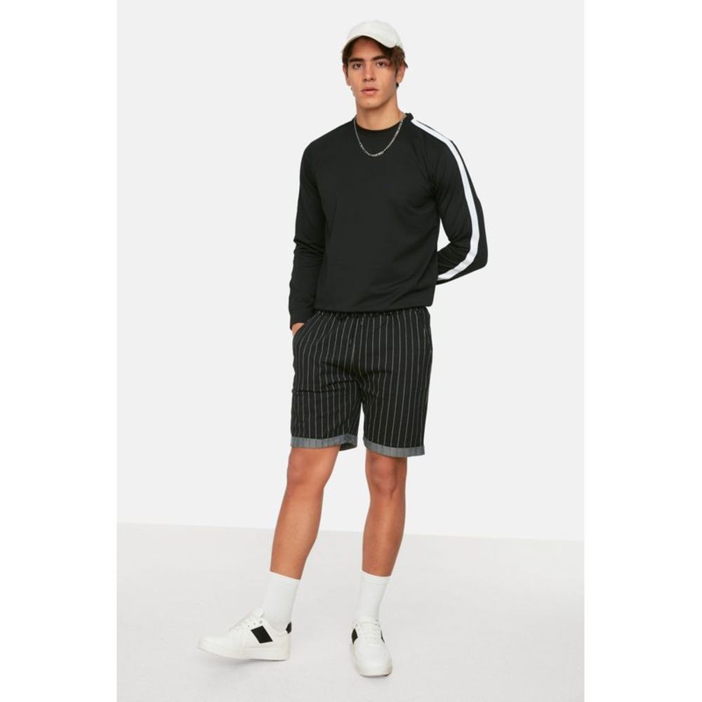 NWT Trendyol Men Short Leg Regular Shorts